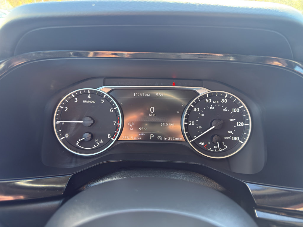 Certified 2025 Nissan Pathfinder SV image 27