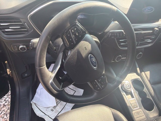 Used 2022 Ford Escape Titanium AWD/4WD image 39