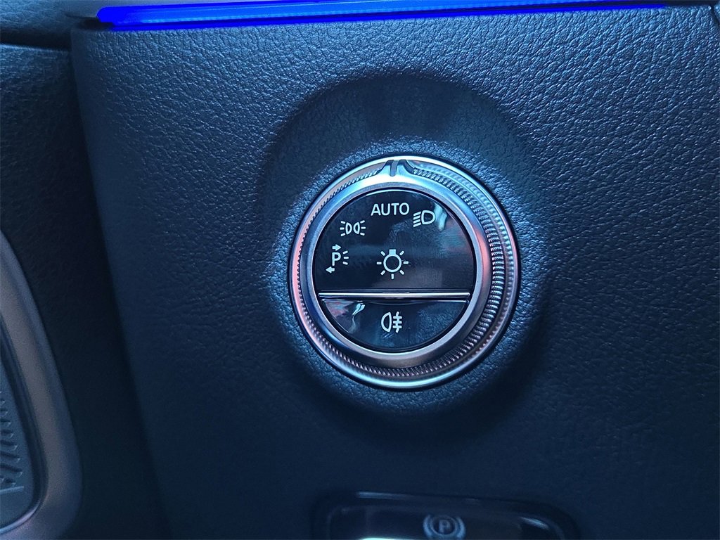 New 2026 Mercedes-Benz C 300 4MATIC Sedan image 28