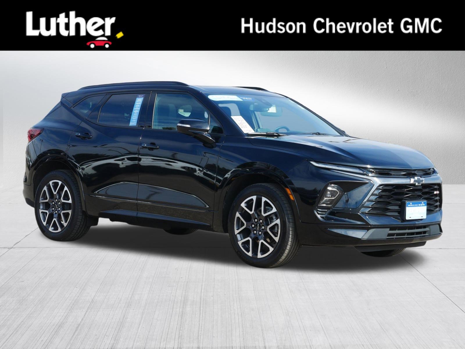 Certified 2025 Chevrolet Blazer RS w/ Enhanced Convenience Package image 1