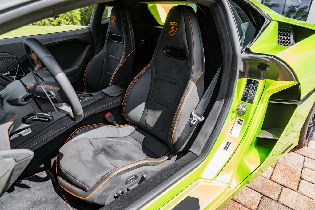 Used 2026 Lamborghini Temerario AWD/4WD image 19