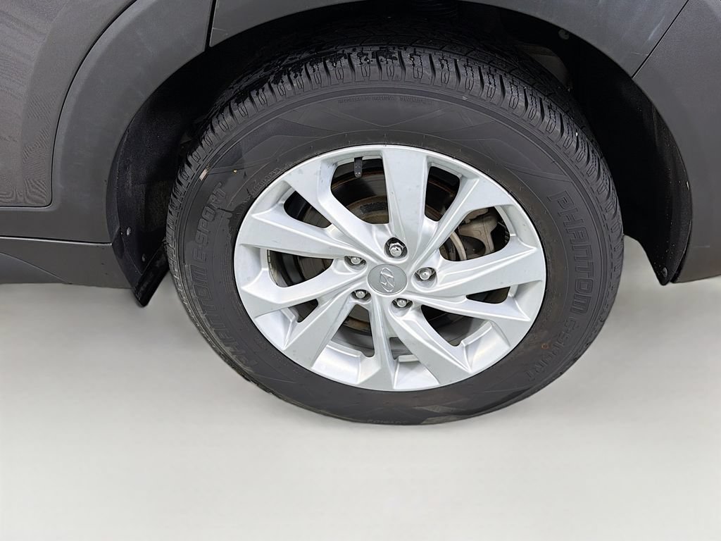Used 2020 Hyundai Tucson Value FWD image 29