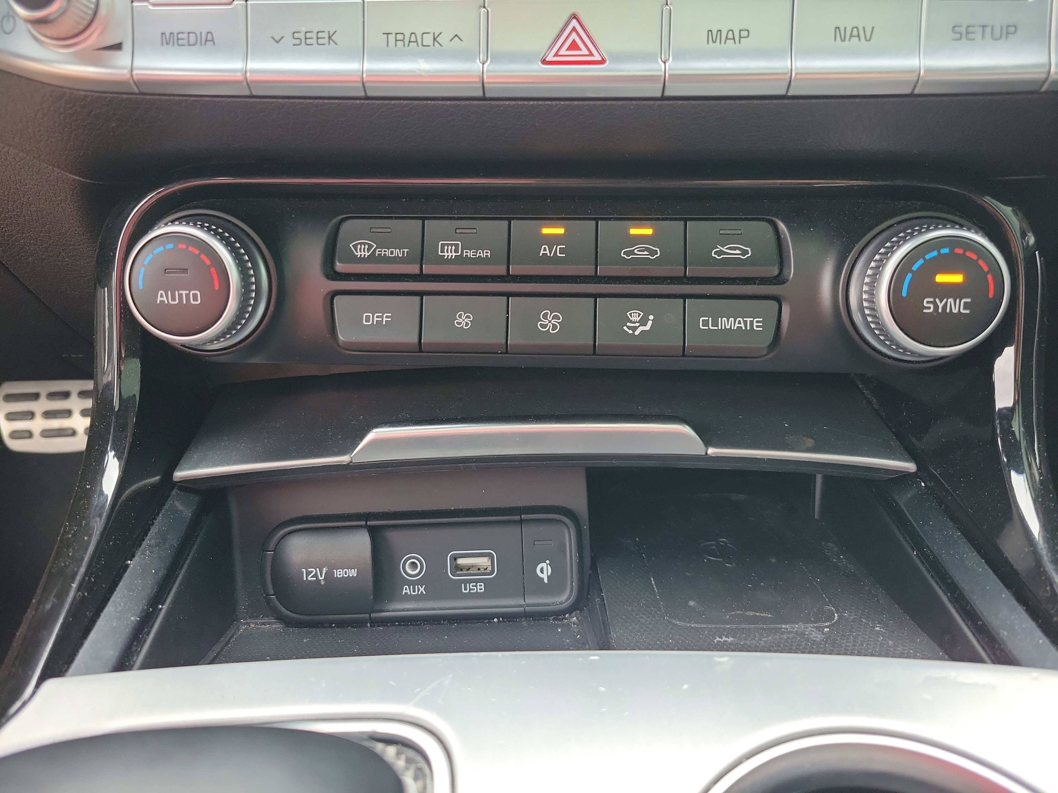 Used 2019 Kia Stinger GT2 RWD image 13