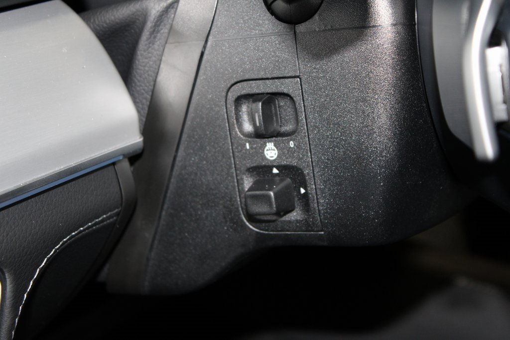 Used 2025 Mercedes-Benz GLE 450 4MATIC image 14