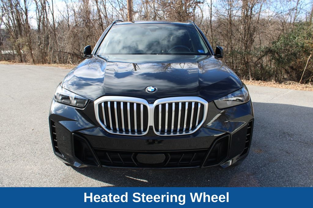 Used 2024 BMW X5 xDrive40i w/ M Sport Package image 5