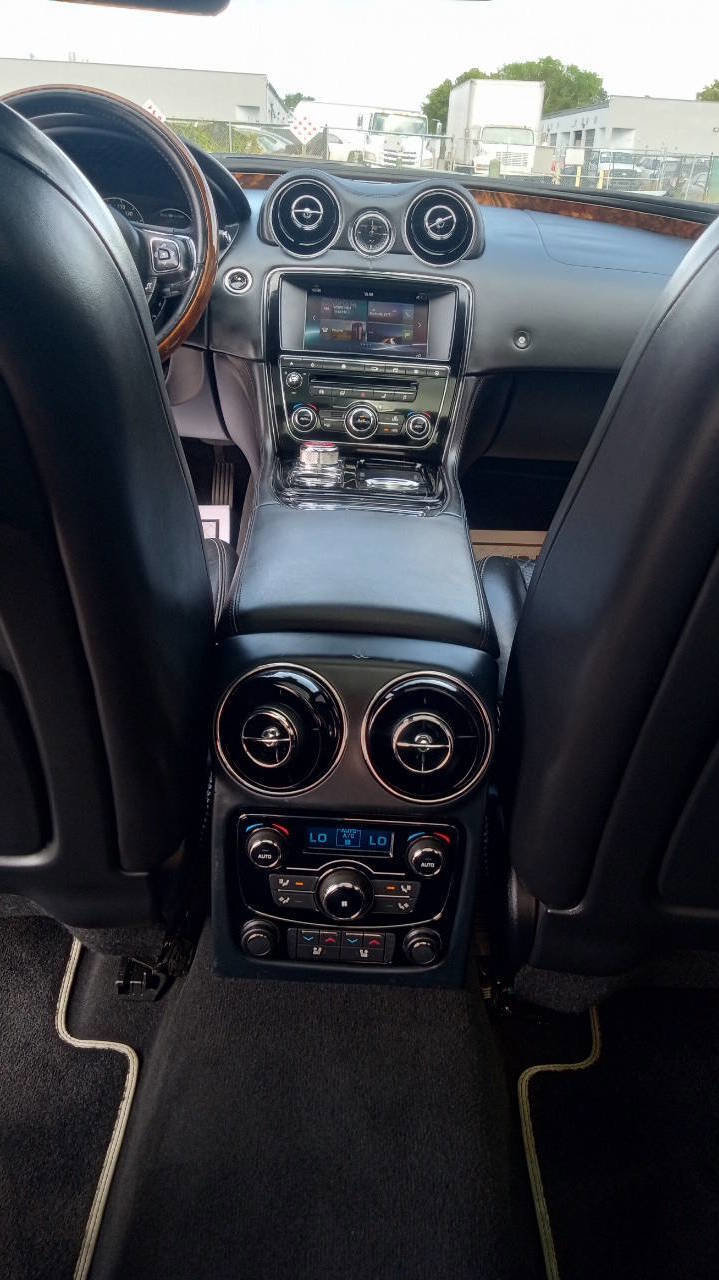 Used 2017 Jaguar XJ L Portfolio image 14