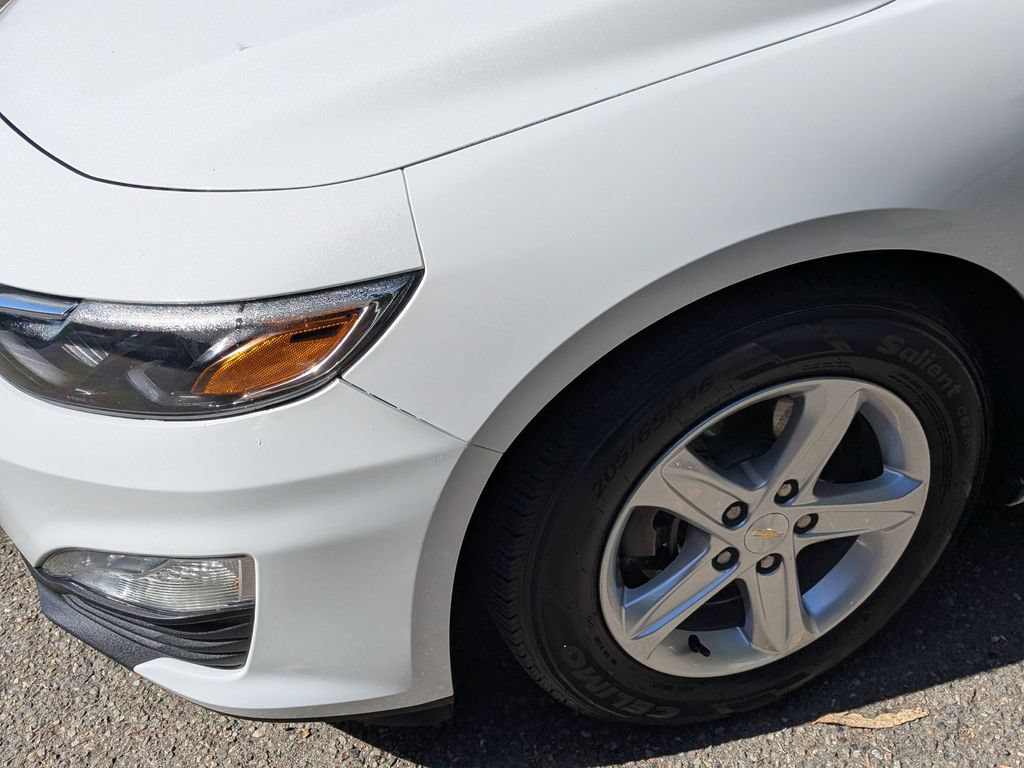Used 2024 Chevrolet Malibu LT FWD image 10