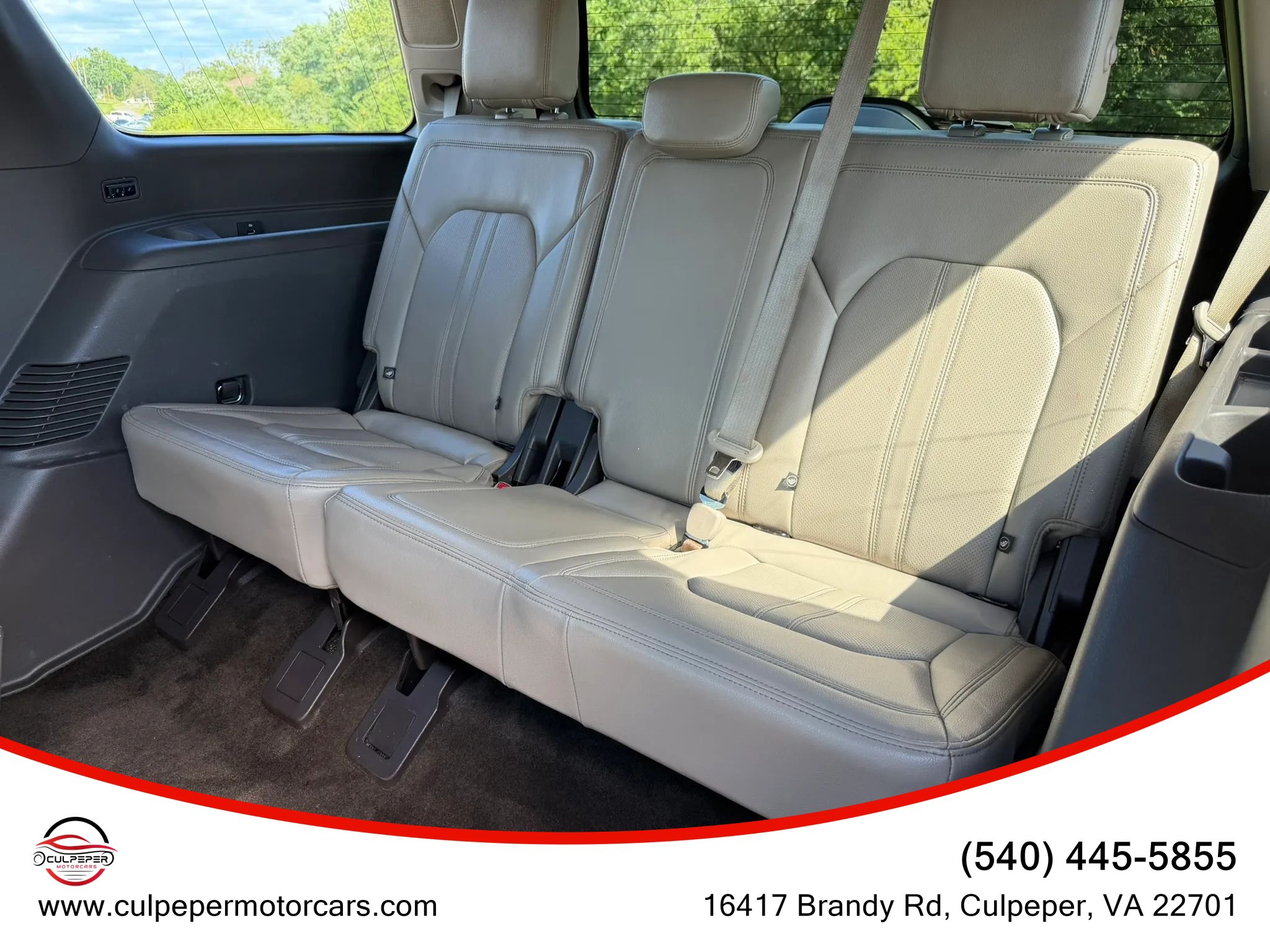 Used 2018 Ford Expedition Limited w/ Equipment Group 301A AWD/4WD image 12