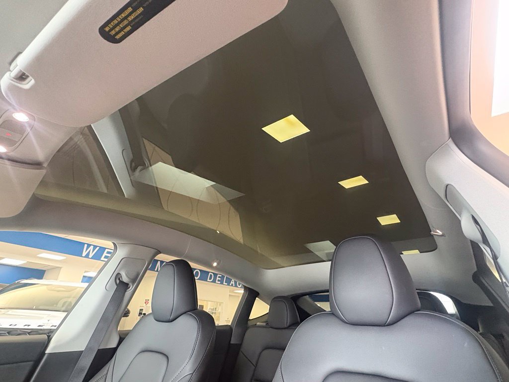 Used 2023 Tesla Model Y Long Range AWD/4WD image 19