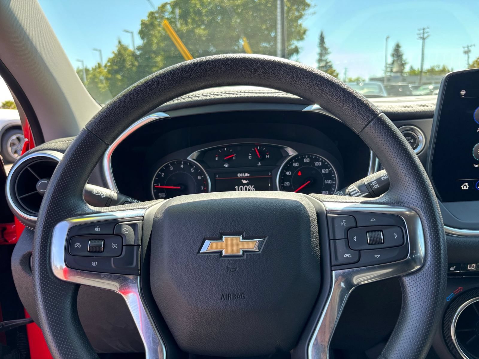 Used 2025 Chevrolet Blazer LT FWD image 30