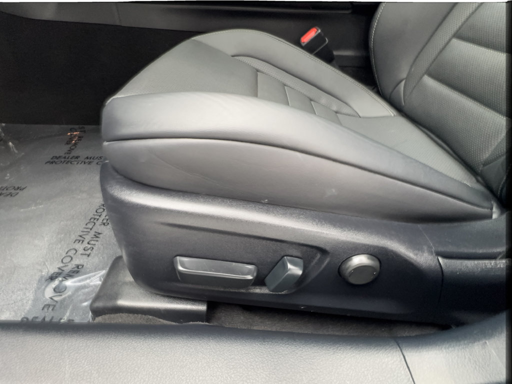 Used 2024 Lexus IS 350 F Sport RWD image 23