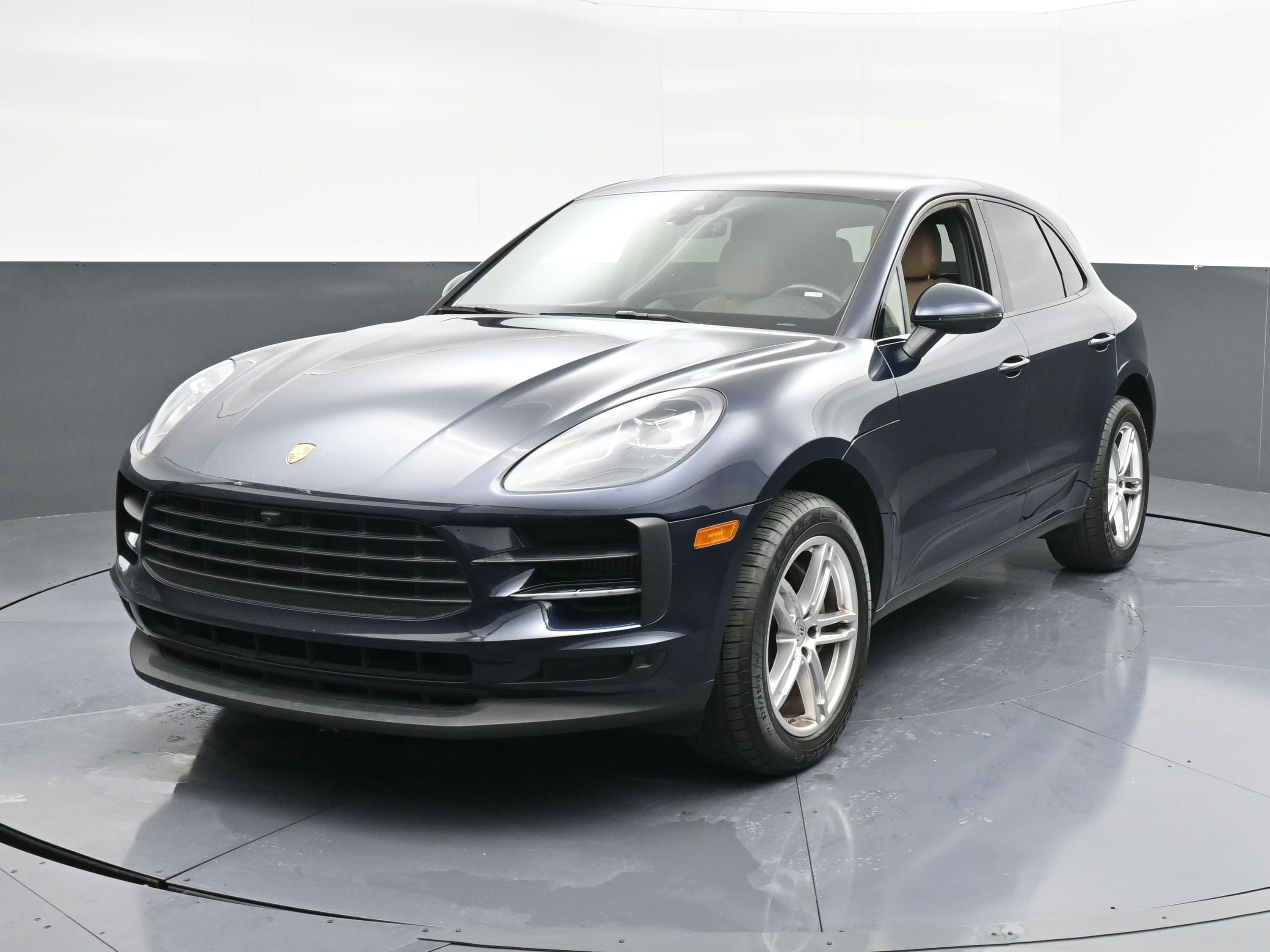 Used 2021 Porsche Macan S image 4