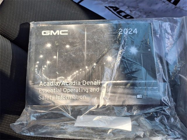 Used 2024 GMC Acadia Denali w/ Super Cruise Package image 88