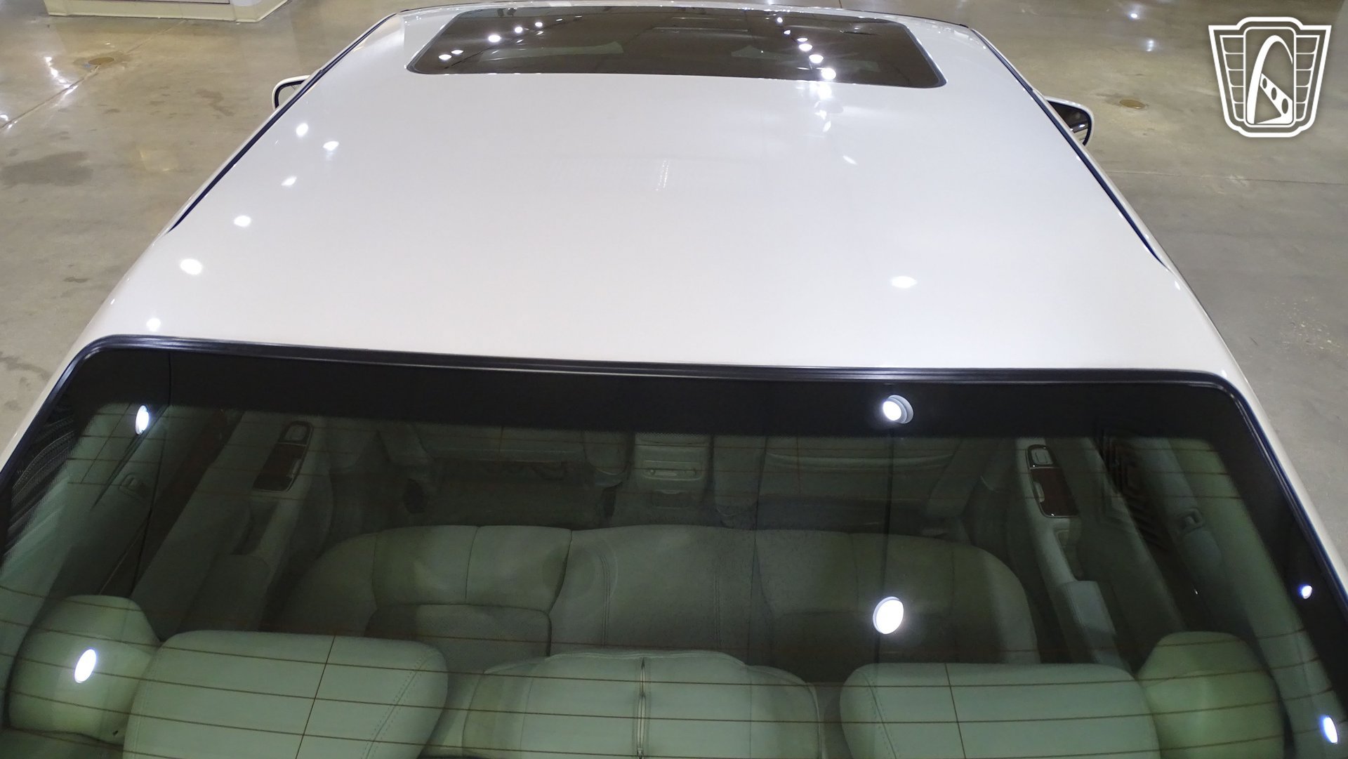 Used 2000 Cadillac Seville STS w/ Convenience Pkg FWD image 28