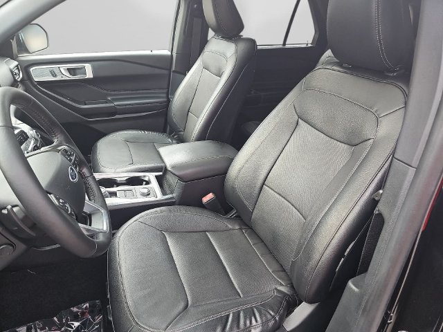 Used 2020 Ford Explorer Limited AWD/4WD image 12