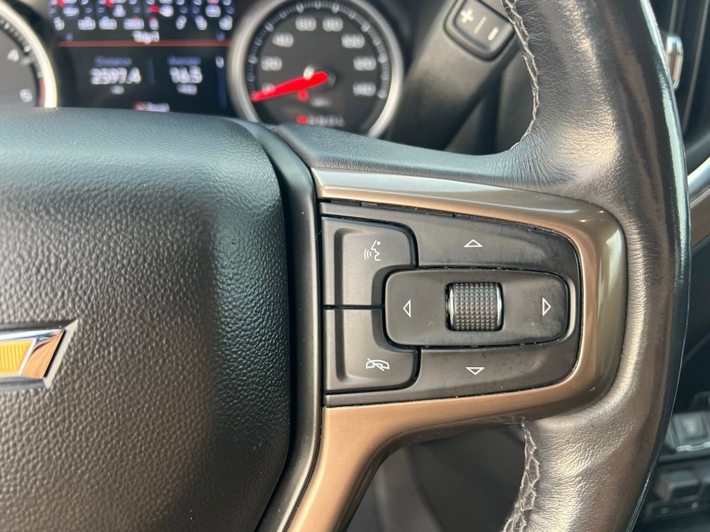 Used 2022 Chevrolet Silverado 2500 High Country image 40