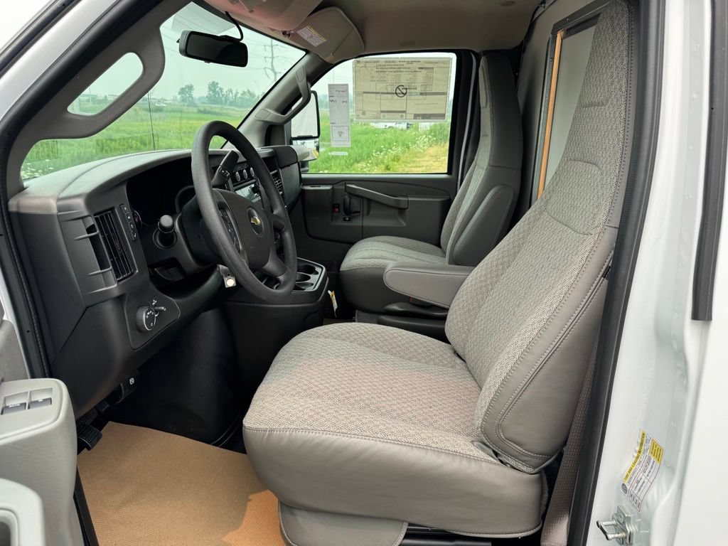 New 2026 Chevrolet Express 3500 w/ Power Convenience Package RWD image 11
