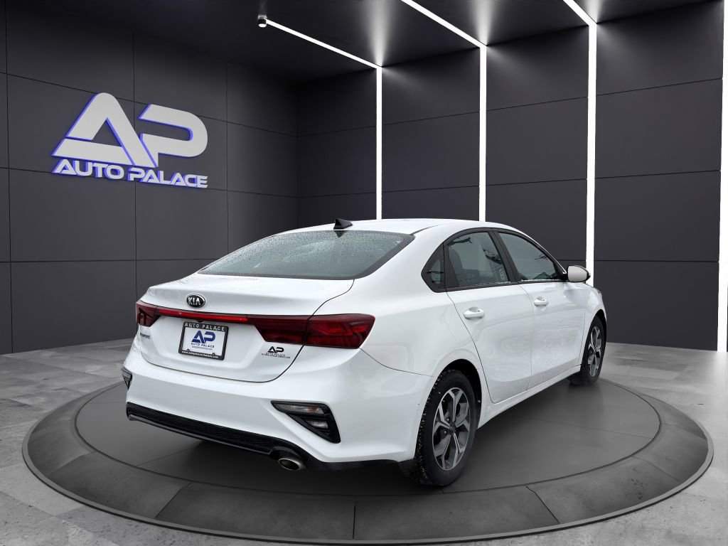 Used 2021 Kia Forte LXS image 6