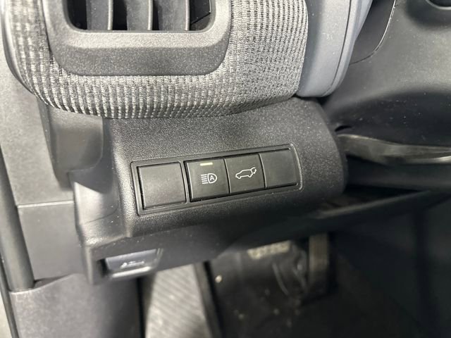 Used 2023 Subaru Solterra Limited image 19