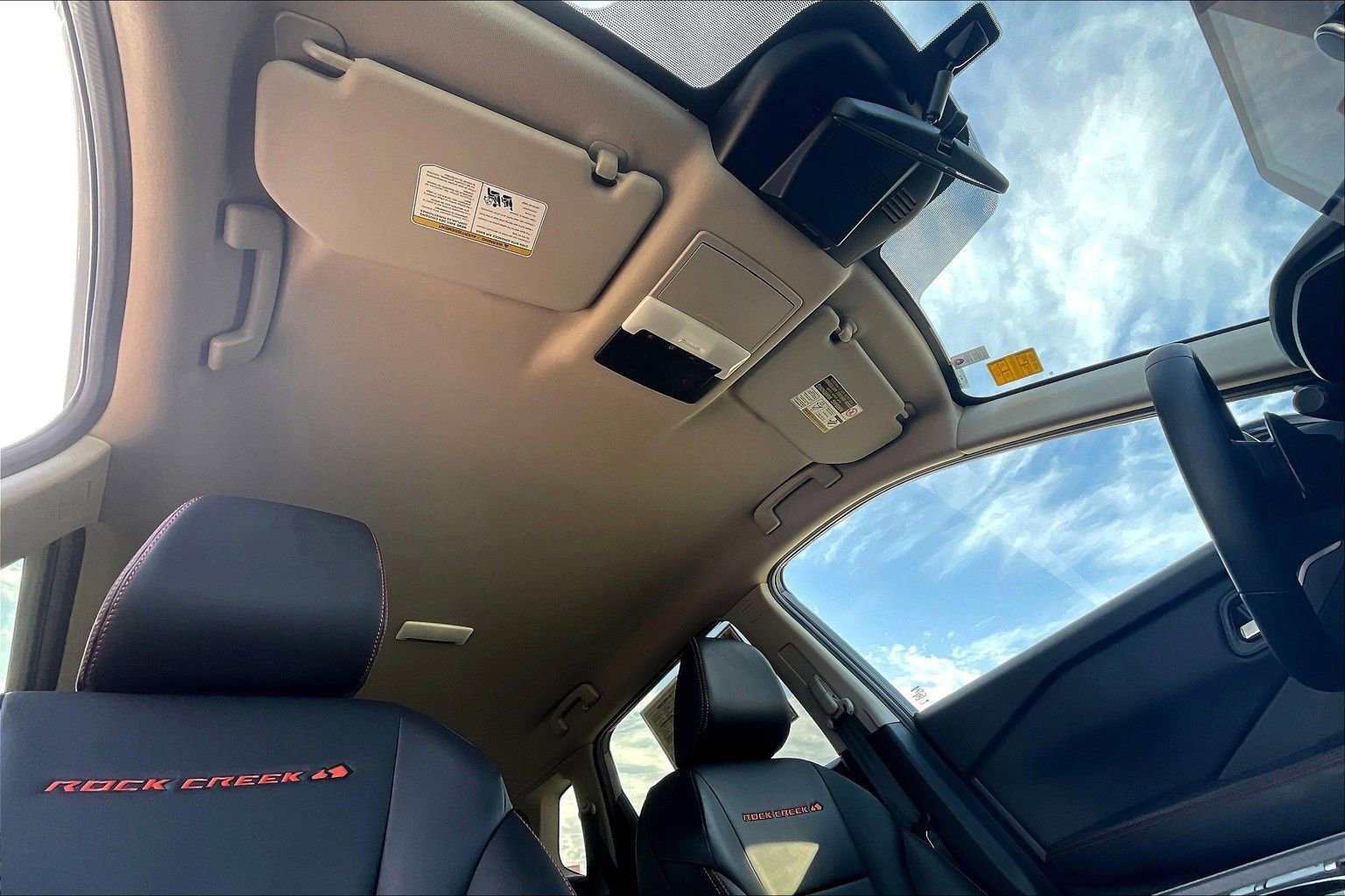 Certified 2025 Nissan Rogue SV image 28