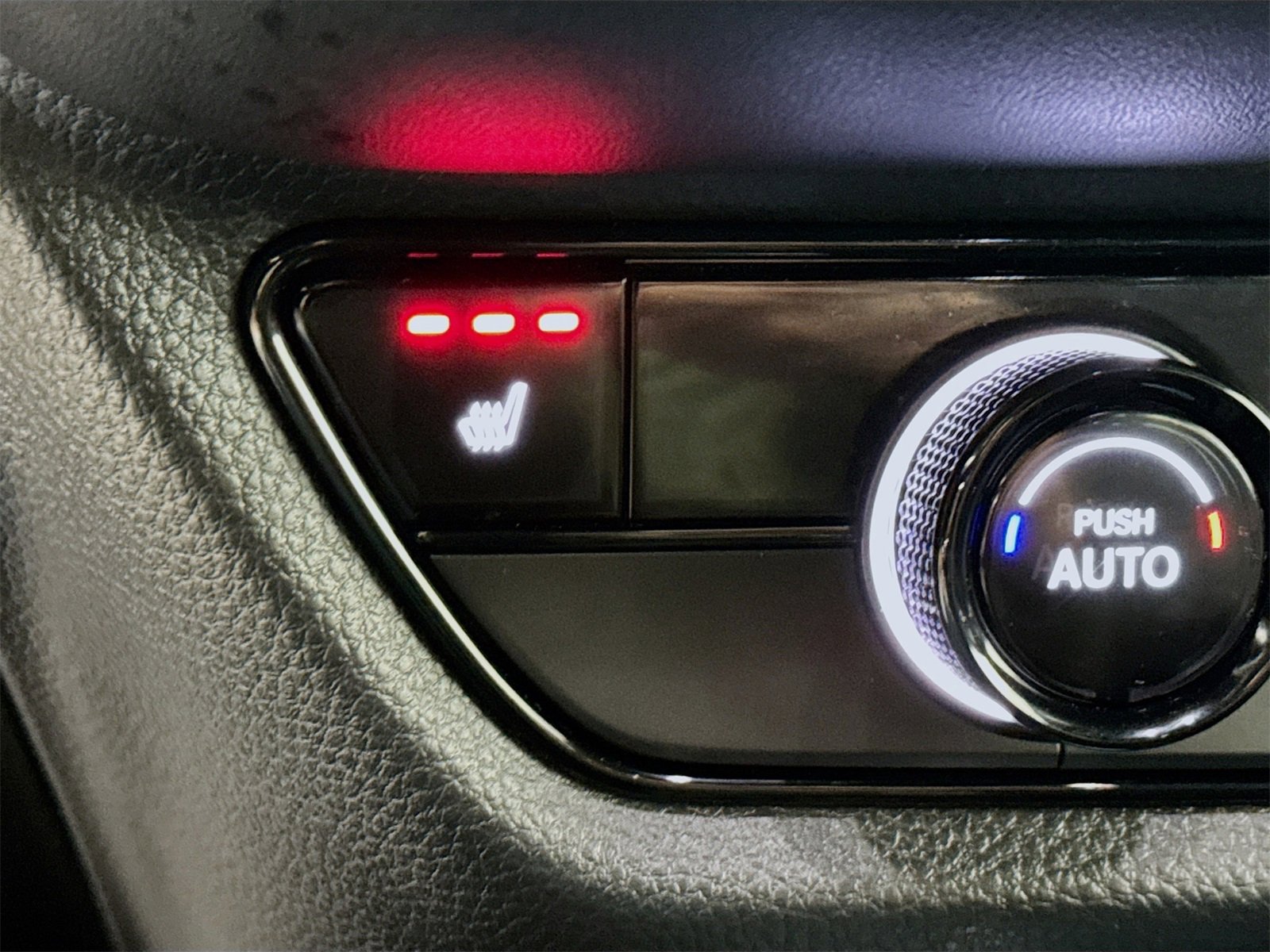 Used 2023 Honda HR-V Sport image 17