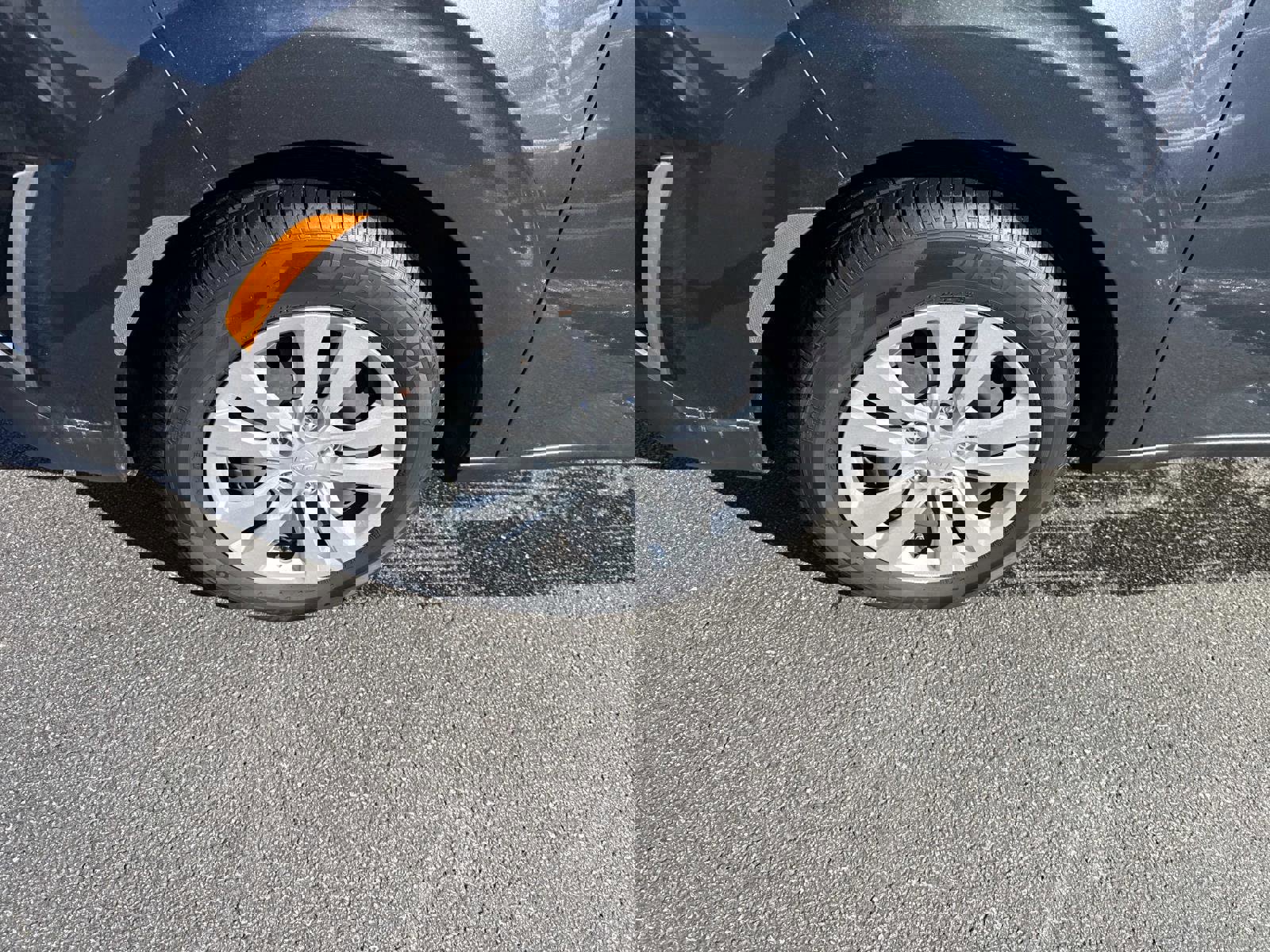 Used 2023 Kia Soul LX image 11