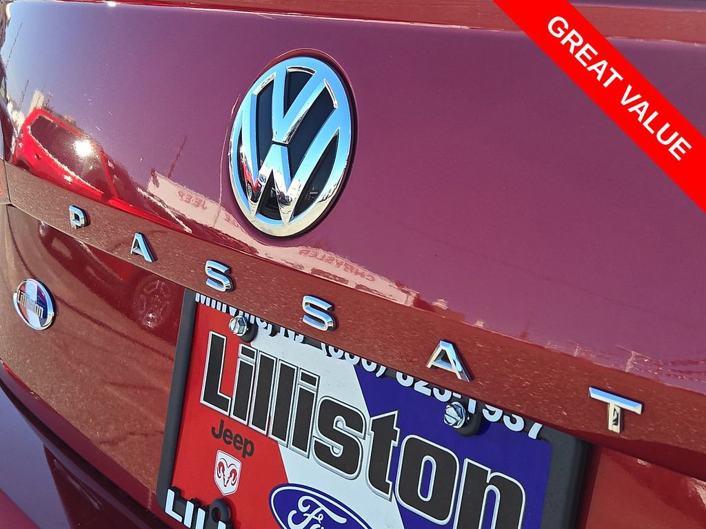 Used 2020 Volkswagen Passat 2.0T R-Line FWD image 30