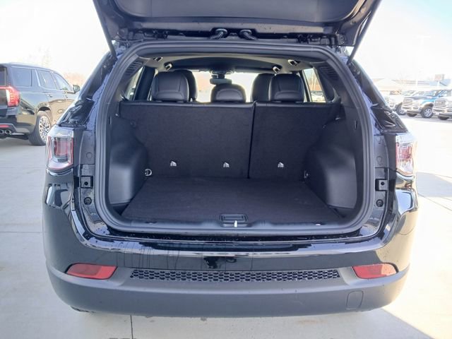 New 2026 Jeep Compass Latitude AWD/4WD image 20