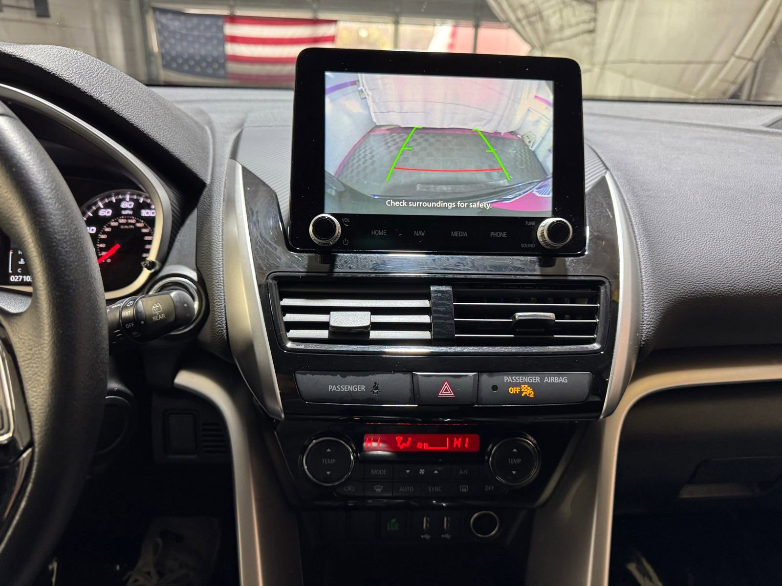 Used 2024 Mitsubishi Eclipse Cross SE image 29