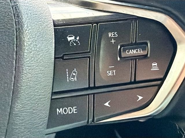 Used 2022 Lexus LX 600 4WD w/ Accessory Package (Z1) image 41