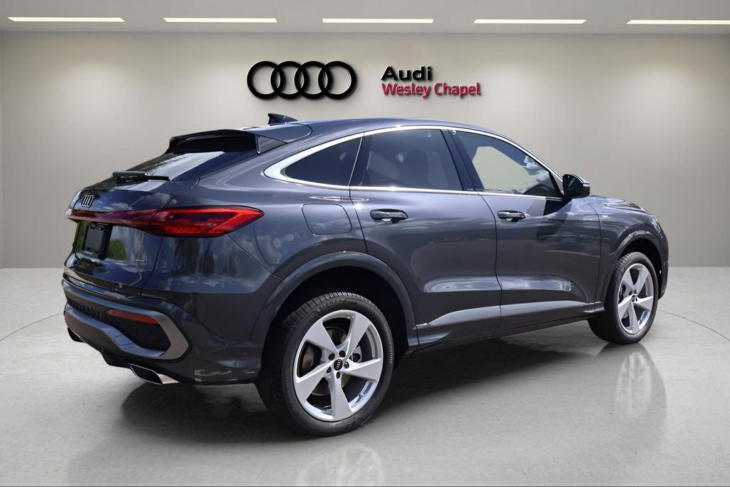 New 2025 Audi Q5 Premium Plus AWD/4WD image 5