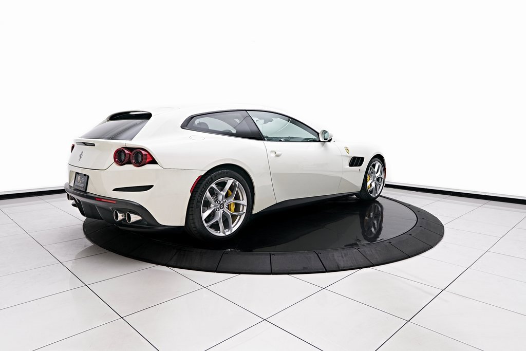 Used 2019 Ferrari GTC4Lusso T image 15