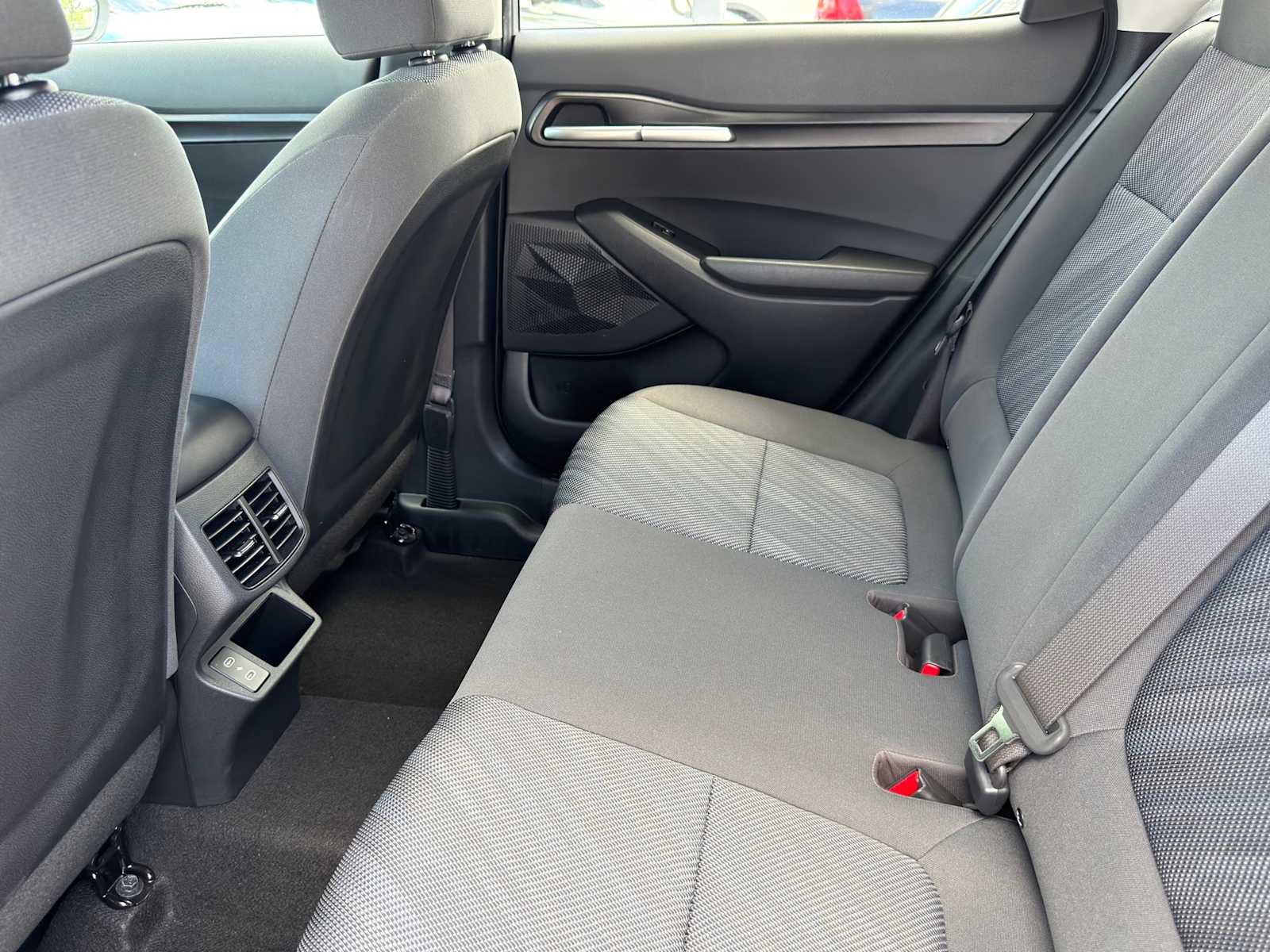 Certified 2024 Kia Seltos LX AWD/4WD image 27