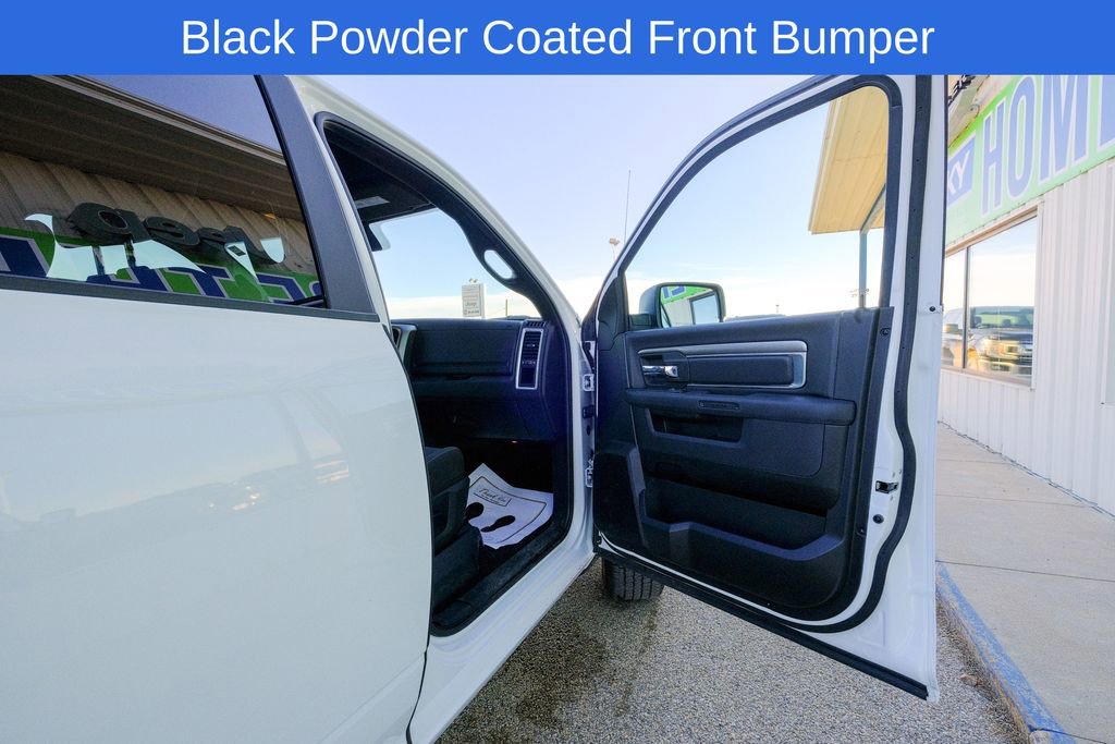 Used 2024 RAM 1500 Classic Warlock image 9