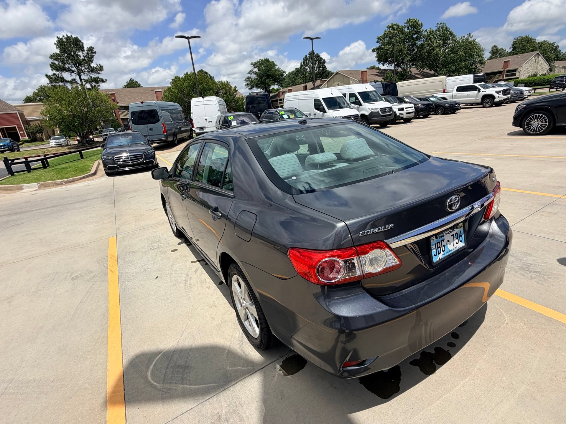 Used 2013 Toyota Corolla LE w/ Premium Pkg FWD image 8