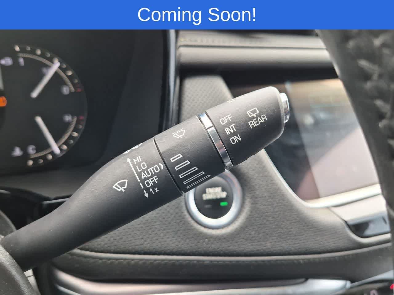 Used 2018 Cadillac XT5 Luxury w/ Driver Awareness Package AWD/4WD image 26