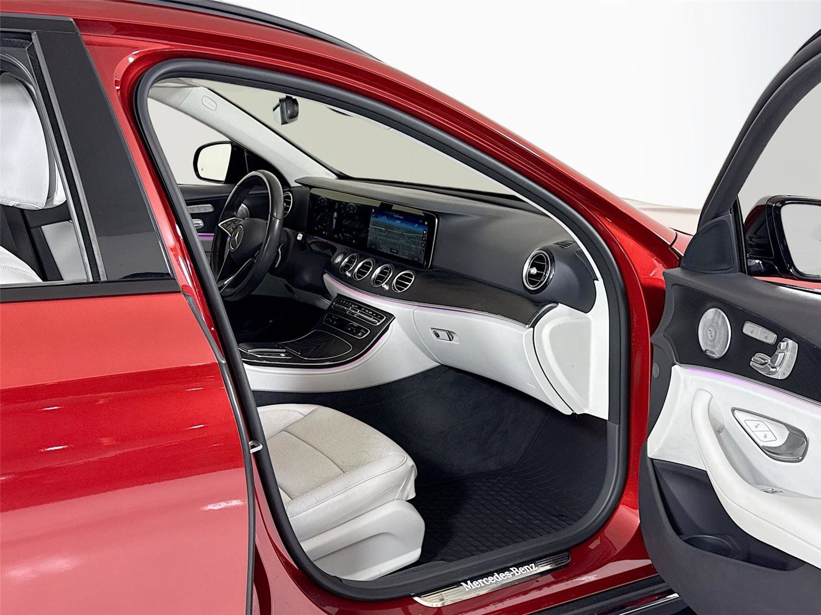 Used 2021 Mercedes-Benz E 450 4MATIC All-Terrain Wagon image 33