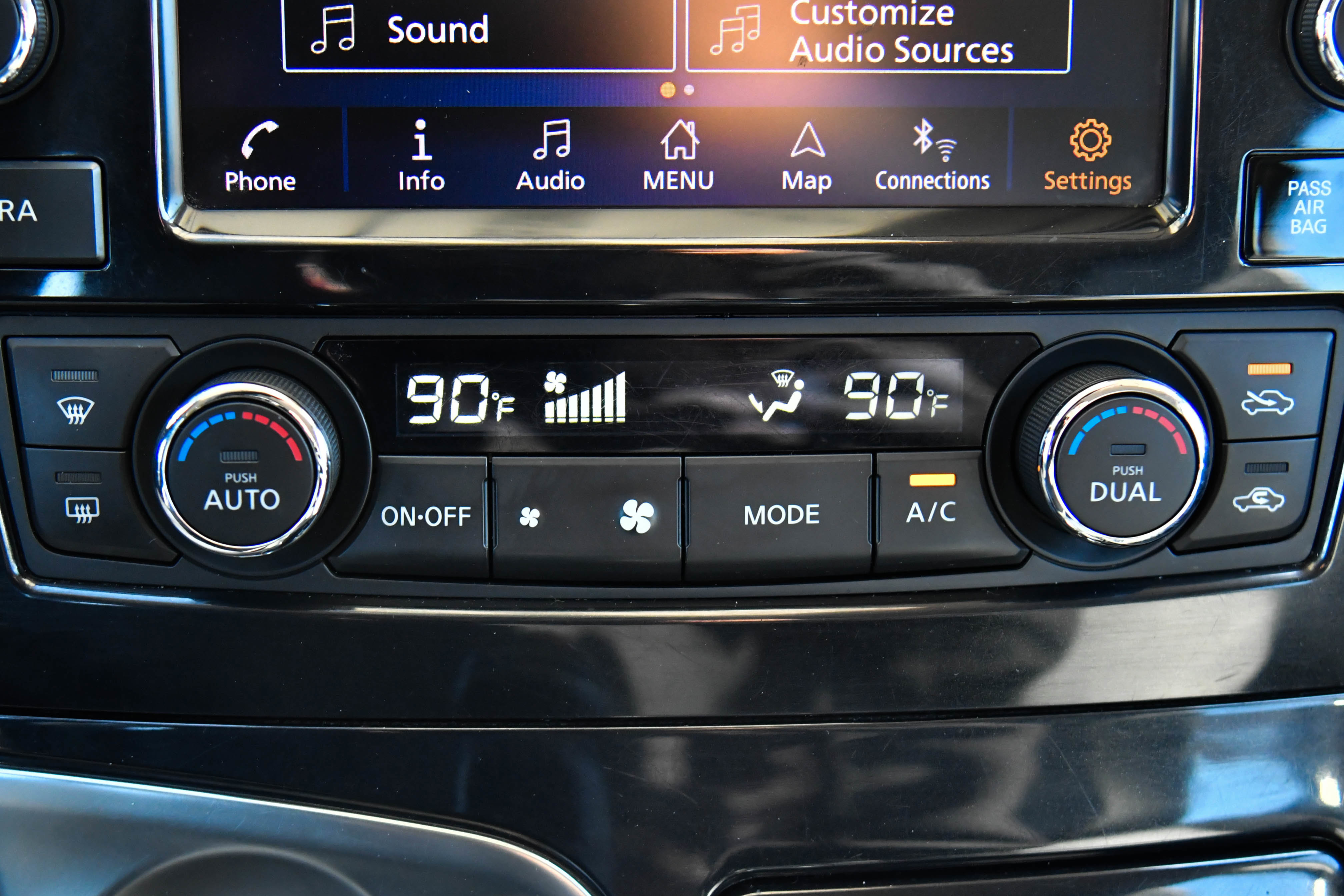 Used 2023 Nissan Maxima SV w/ Floor Mat Group FWD image 22