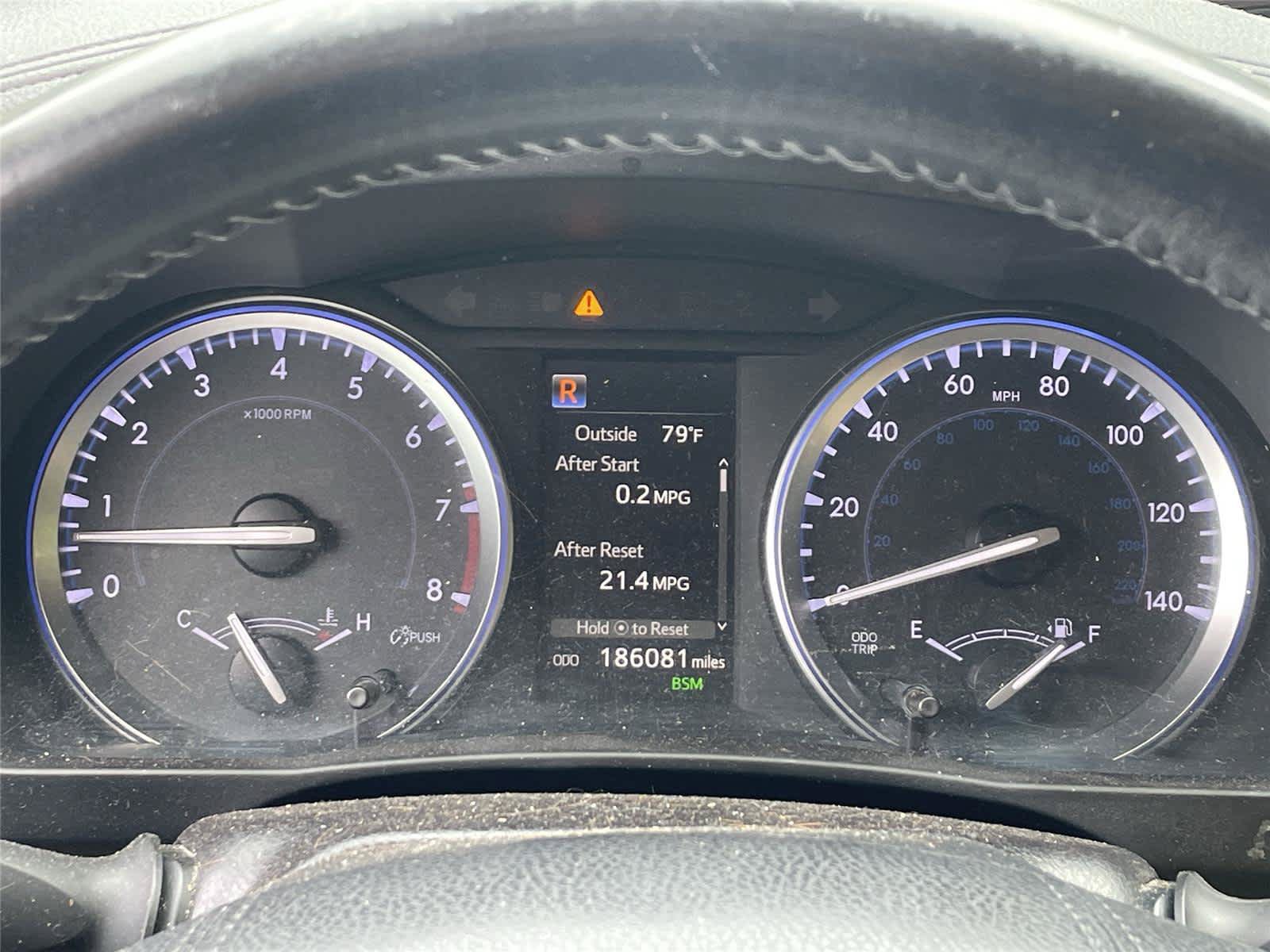 Used 2018 Toyota Highlander XLE AWD/4WD image 23