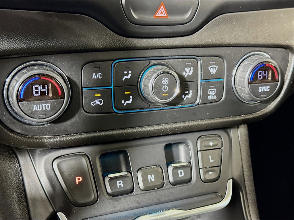 Used 2019 GMC Terrain Denali w/ Advanced Safety Package image 14