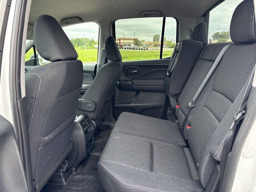 Used 2023 Honda Ridgeline Sport image 14