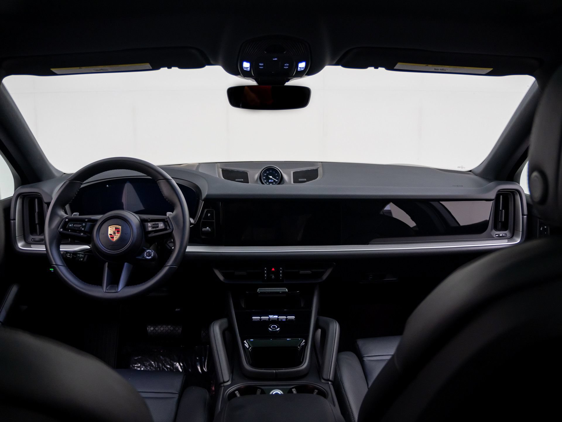 Certified 2025 Porsche Cayenne Coupe AWD/4WD image 11