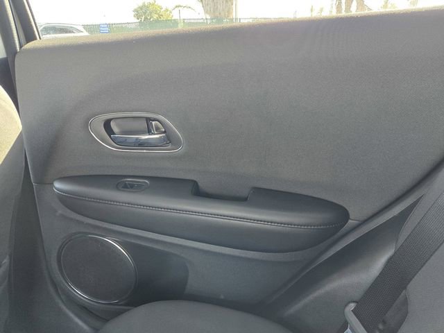 Used 2021 Honda HR-V EX image 12