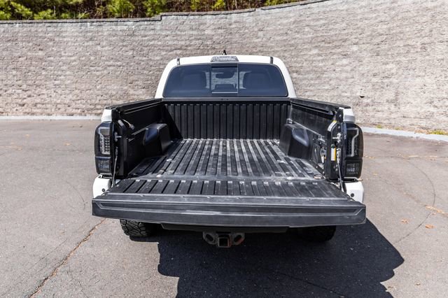 Used 2021 Toyota Tacoma TRD Off-Road w/ TRD Premium Off Road Package image 18