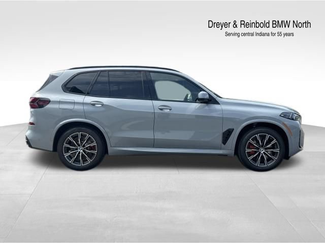 New 2026 BMW X5 xDrive50e w/ M Sport Package AWD/4WD image 8