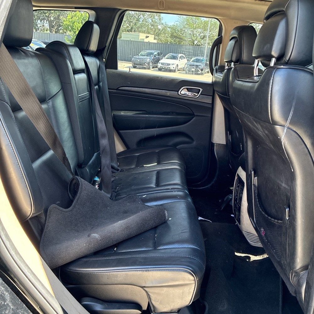 Used 2019 Jeep Grand Cherokee Limited w/ Luxury Group II AWD/4WD image 11