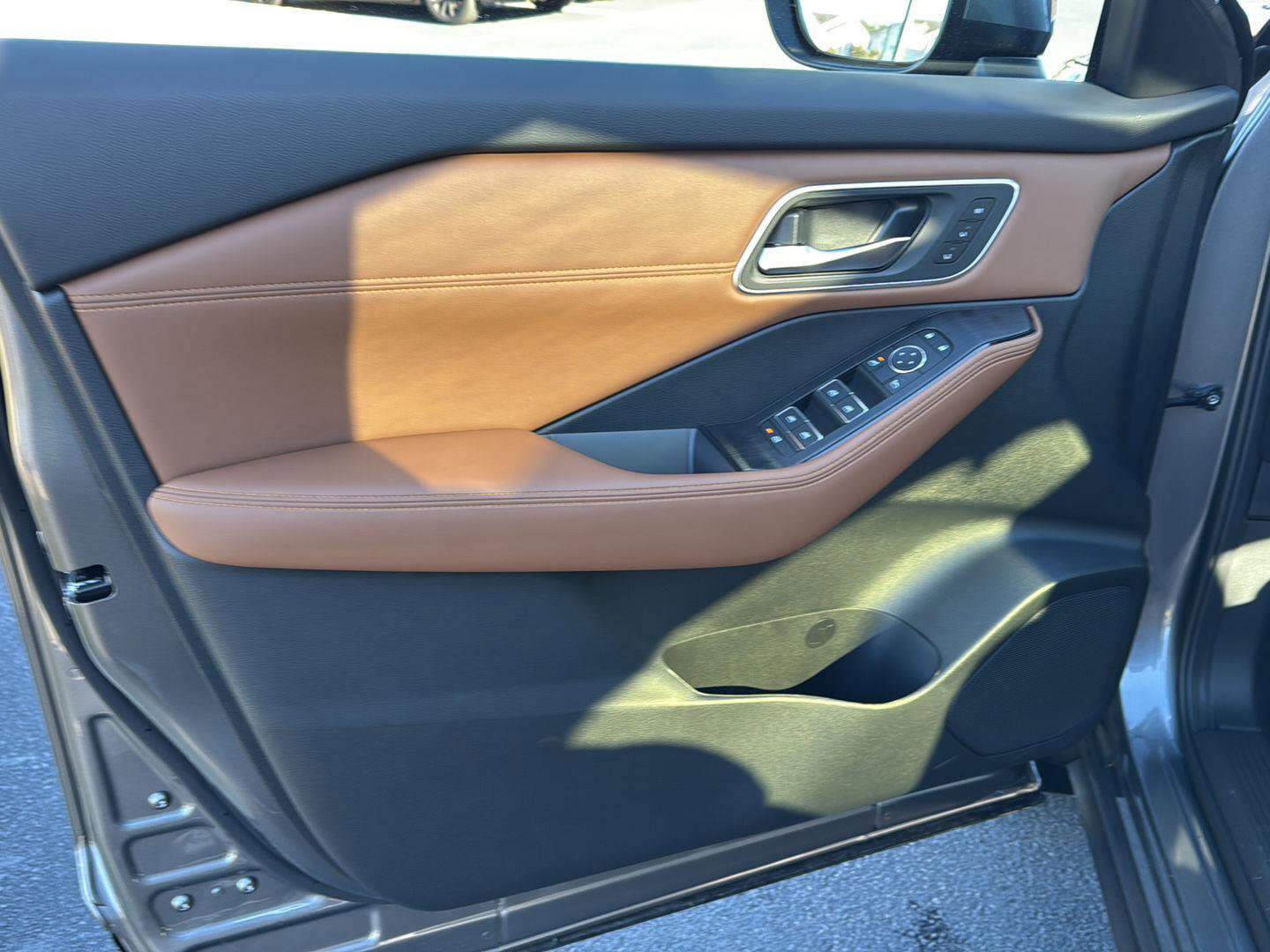 New 2026 Nissan Rogue Platinum w/ Platinum Premium Package image 14