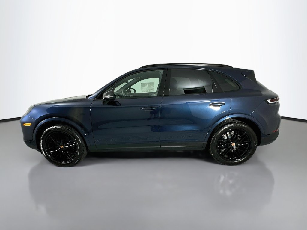 New 2026 Porsche Cayenne AWD/4WD image 2