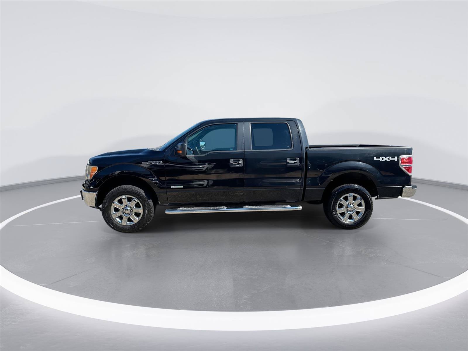 Used 2013 Ford F150 XLT w/ Luxury Equipment Group AWD/4WD image 5