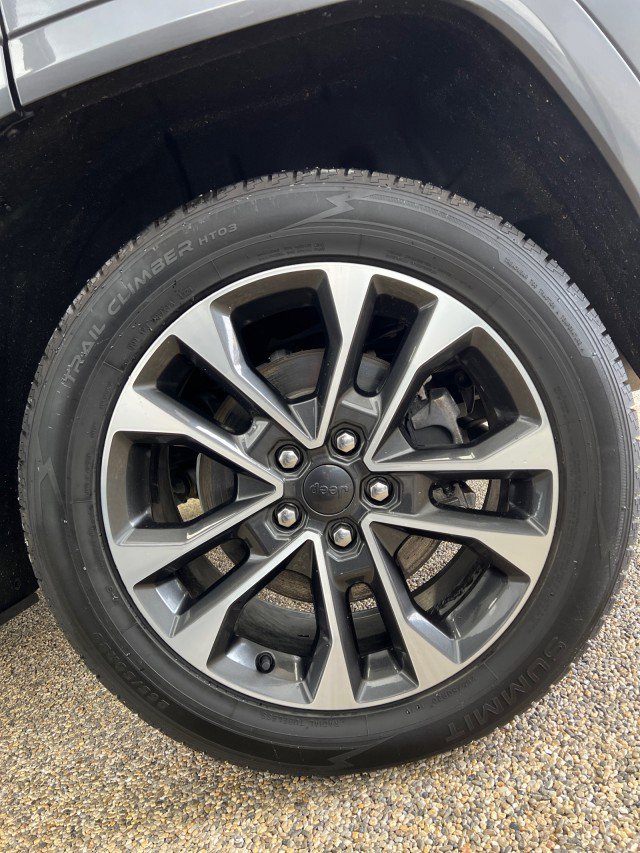 Used 2021 Jeep Grand Cherokee L Overland w/ Luxury Tech Group IV image 34